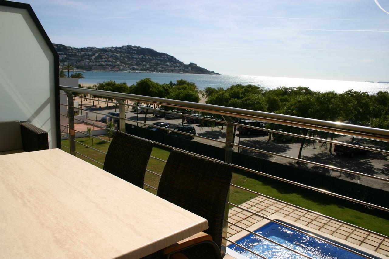 Apartaments Terraza - Salata Mar روساس الغرفة الصورة